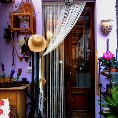 카스텔누보델가다 A Casa Di Susi B&B 외부 사진